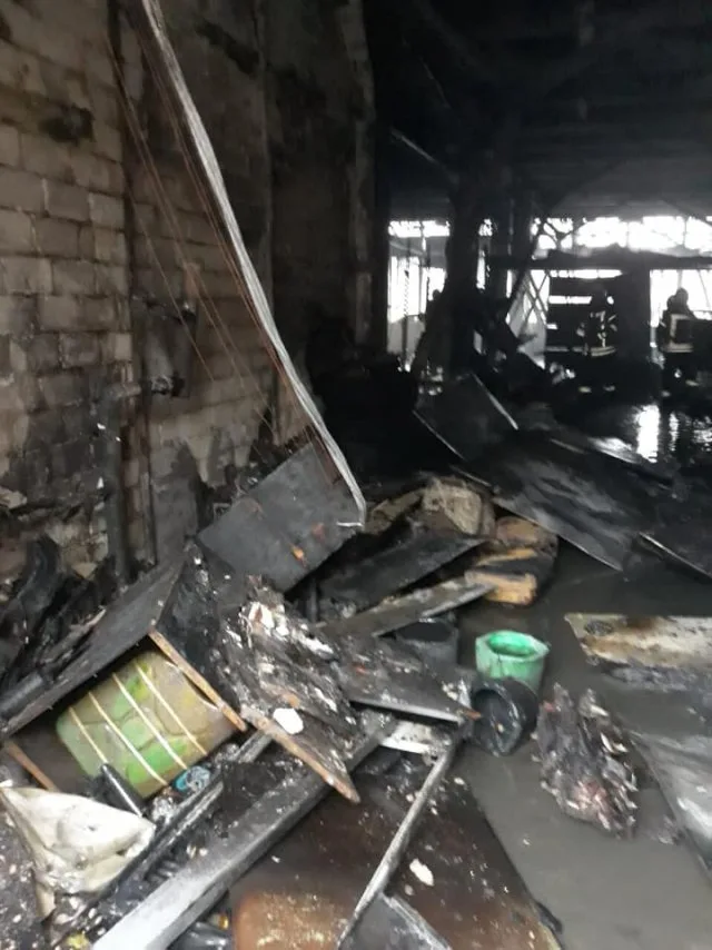 Пожар в Херсонской городской типографии потушили (дополнено)