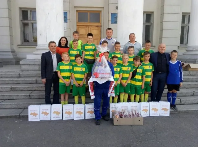 Дрогобычане и новокаховчане обменялись Пасхальными подарками