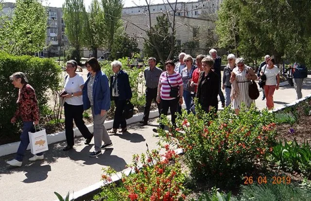Гости из французского города-побратима Сент-Этьен-дю-Руврэ посетили Новую Каховку