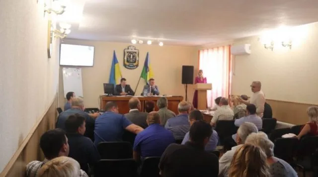 В Геническе готовятся к курортному сезону