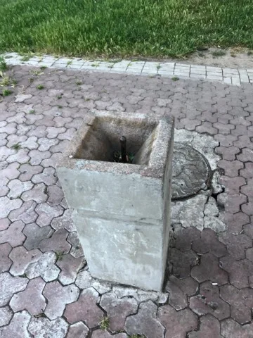 В херсонском парке Славы сломали фонтанчики