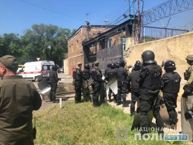 Часть зэков из взбунтовавшейся в Одессе колонии переведут на Херсонщину