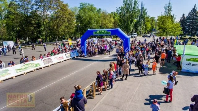 В Новой Каховке прошел легкоатлетический пробег