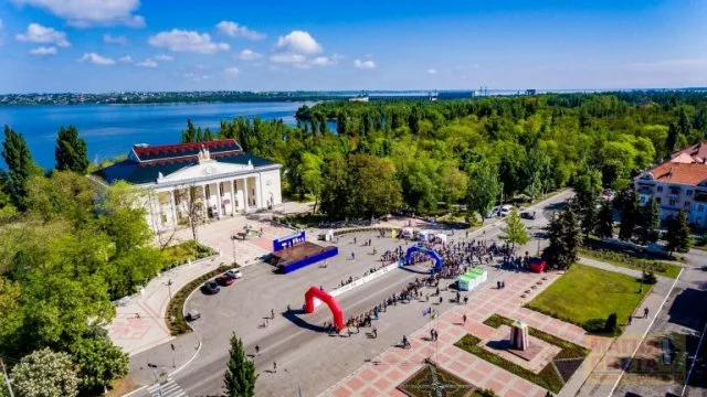В Новой Каховке прошел легкоатлетический пробег