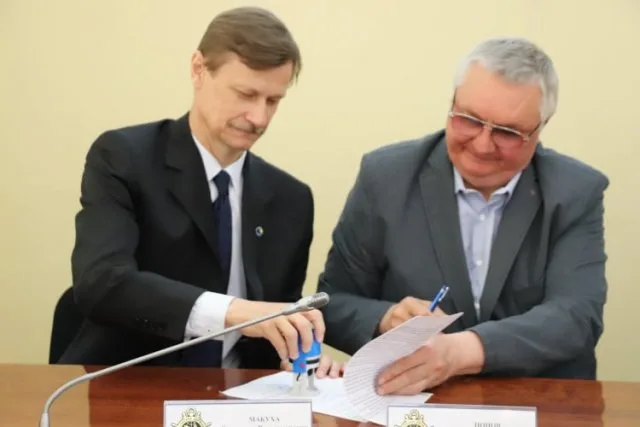 В Херсоне подписали договоры о партнерстве в морской сфере