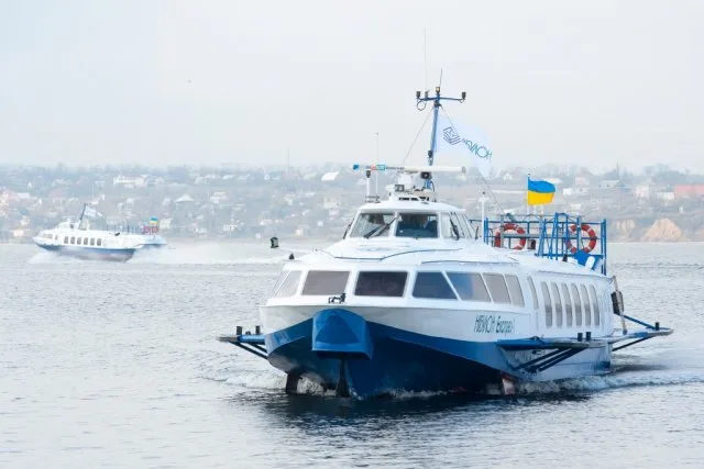 Судно «НИБУЛОН Экспресс-4» будет ходить по маршруту по новому графику