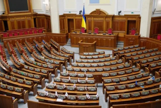 Выборы дороже детей: нардепы не поддержали инициативу херсонских волонтеров