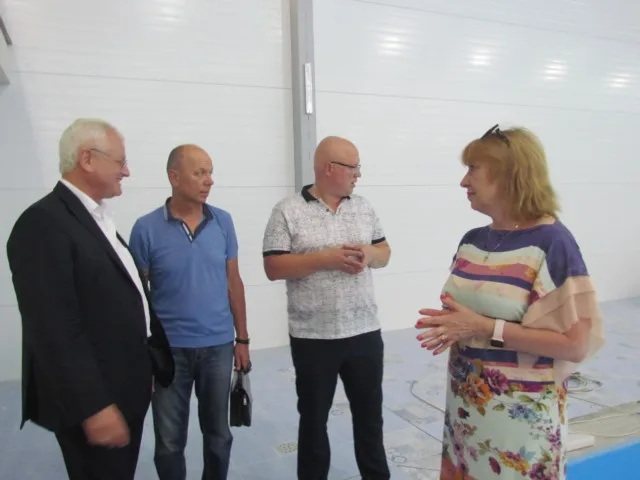 Басейну ХДУ бути!