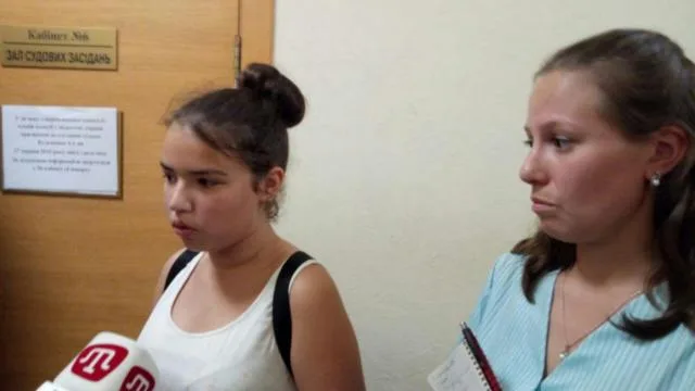 Новое украинское правописание оспаривает в суде 12-летняя херсонская школьница