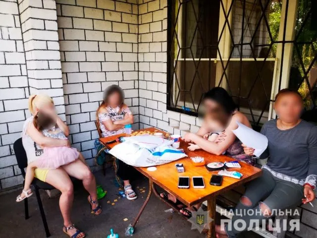 В полиции сообщили подробности задержания сутенерки из Одессы