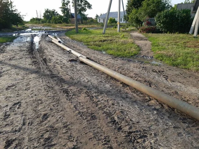 В Новой Маячке будут откачивать воду по трубопроводу длиною 4 км