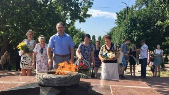 В Каховке почтили память жертв войны в Украине