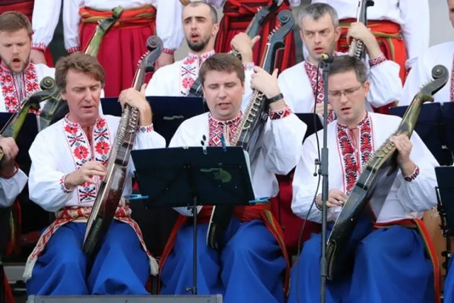 К Херсонщины выступила Национальная заслуженная капелла бандуристов Украины имени Г.И. Майбороды