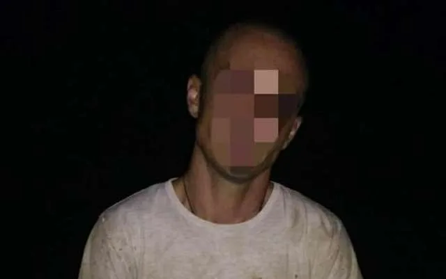 У семейного дебошира патрульная полиция Крыма выявила наркотические вещества