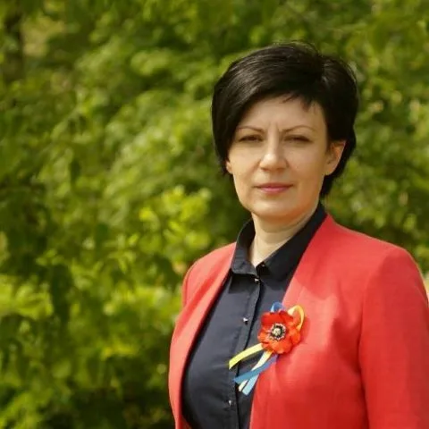 Врач Вагнер прошла в Раду от “Слуги народа” в 183 округе Херсона
