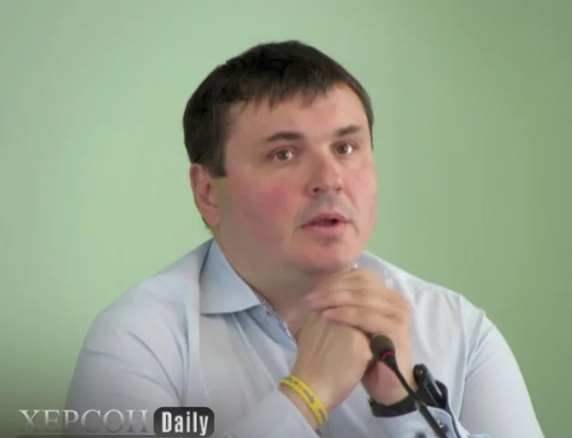Губернатор Херсонщины потребовал мэра Олешек: явиться и доложить