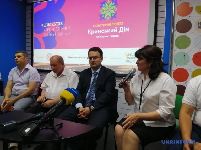 В Херсоне встречают проект “Крымский дом”