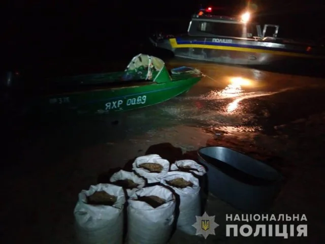 В Скадовском районе полицейские задержали браконьера с уловом на 345 тыс. гривен