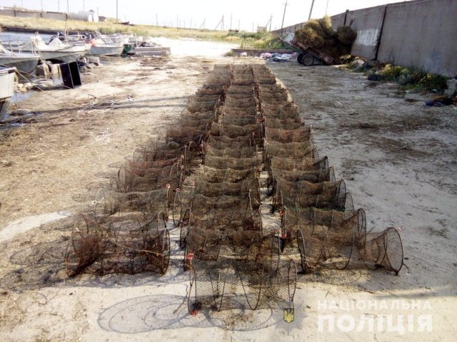 В Утлюкского лимане полицейские обнаружили браконьерские снасти