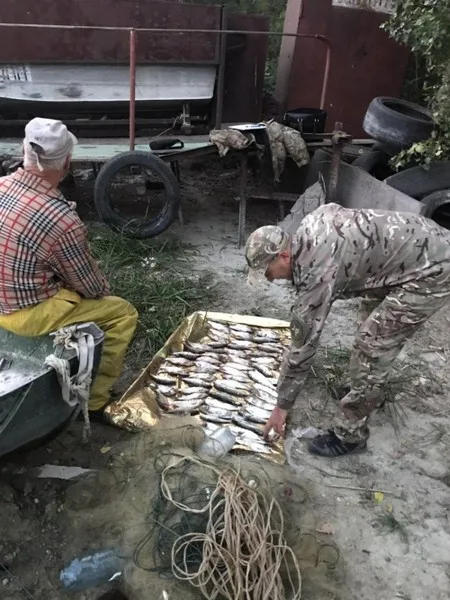На Каховском водохранилище задержали браконьеров с уловом на более 9 тыс. грн, – Херсонский рыбоохранный патруль