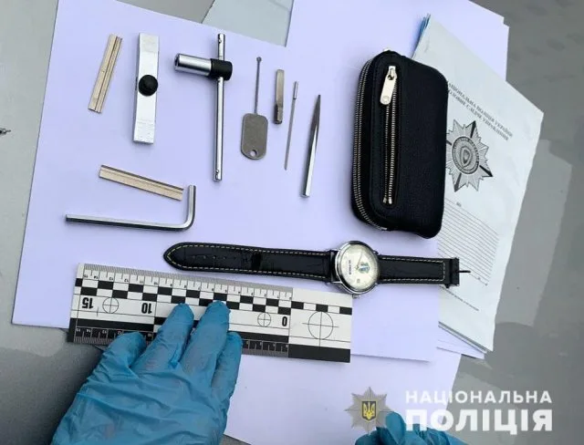 В суд направлено дело в отношении шайки гастролеров-домушников, промышлявшей на Херсонщине
