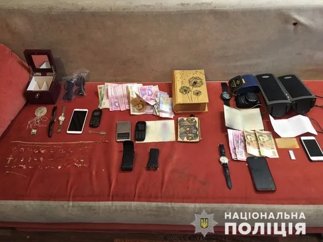 В суд направлено дело в отношении шайки гастролеров-домушников, промышлявшей на Херсонщине