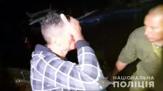 В темноте услышали крик о помощи – водный патруль спас жизнь херсонцу