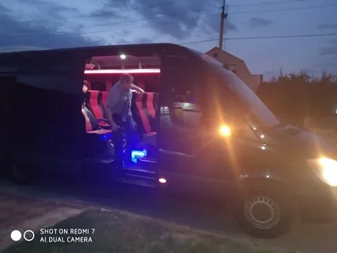 Курортники сообщают об очередном “шумахере”, который возит отдыхающих в Скадовск