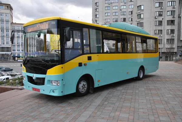 Херсонка говорит, что Херсон покупает не те автобусы