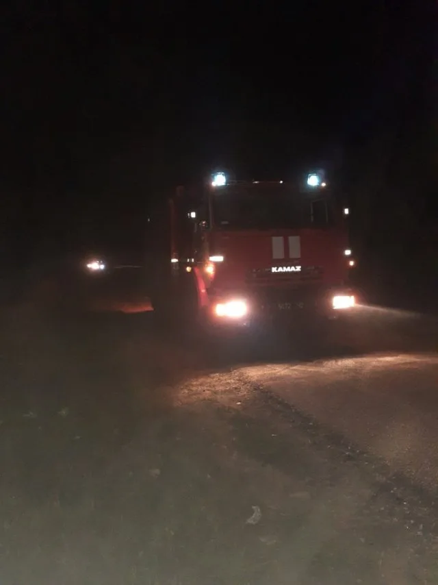 В Каховском районе горела фура с арбузами