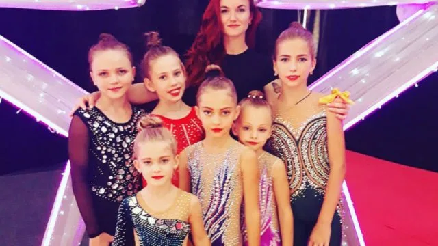 Воспитанницы каховской школы художественной гимнастики привезли медали со Всеукраинского турнира