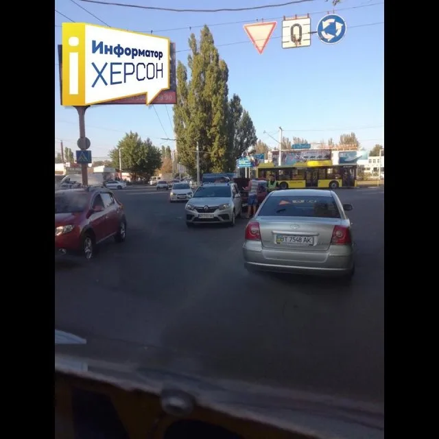 В Херсоне несколько вечерних ДТП