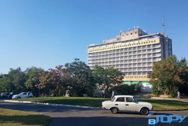 Готель, ТРЦ і аквапарк біля «Фрегату» — в Херсоні планують реконструювати набережну на проспекті Ушакова