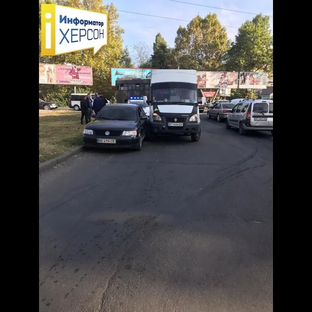 В Херсоне ДТП на железнодорожном переезде с участием маршрутки