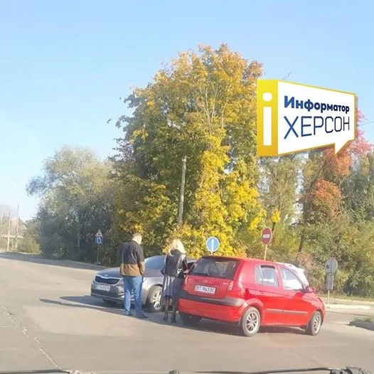 В Херсоне — ДТП на выезде с «Фабрики»