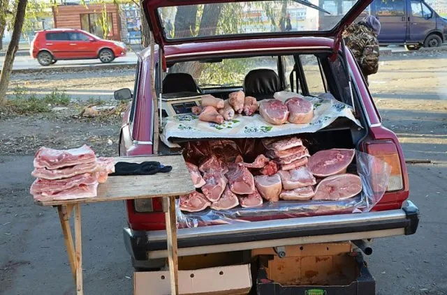 «Свинство» в торговле: куда пожаловаться на незаконную продажу мяса