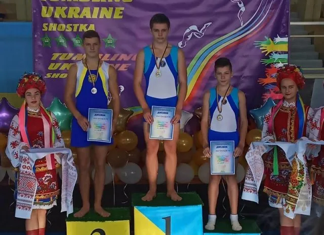 Генические прыгуны на Чемпионате Украины не оставили шансов своим соперникам
