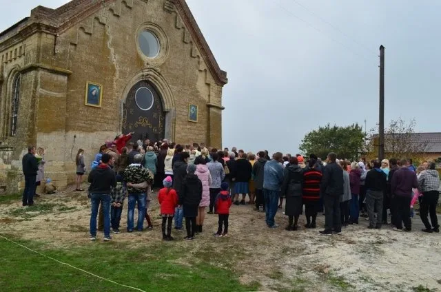 На Херсонщине освятили один из старейших кастелов, в котором 80 лет хранили зерно