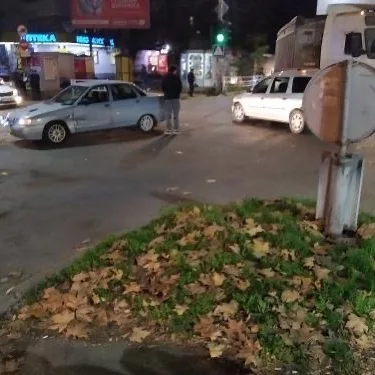 ДТП на перекрестке возле Днепровского рынка