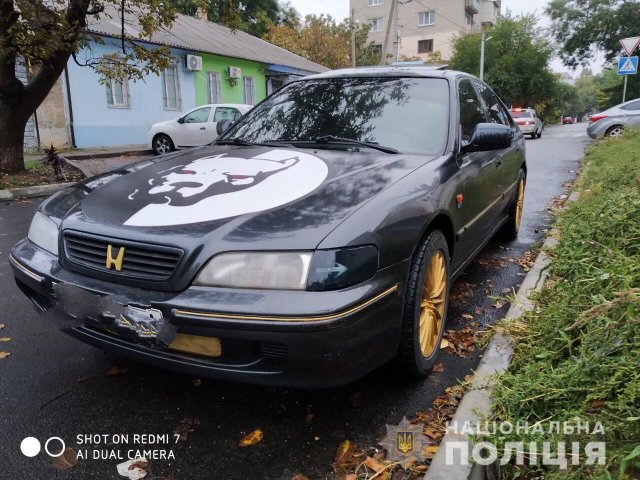 Полиция Новой Каховки ищет угонщика автомобиля «Honda Accord»