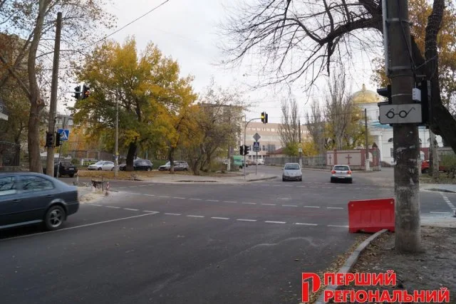 В Херсоне обустроили перекресток для людей с недостатками зрения