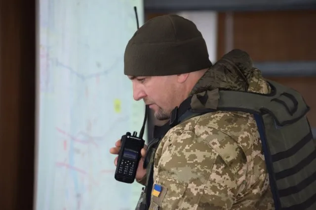 На Херсонщине военные проводят батальонные тактические учения. Но без боевой стрельбы