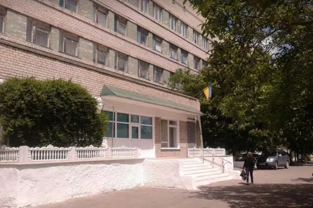Экс-главврач Голопристанской райбольницы помирился с работодателем
