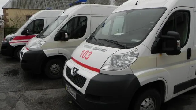 В селе возле Геническа спасли трехлетнего мальчика, у которого начались судороги