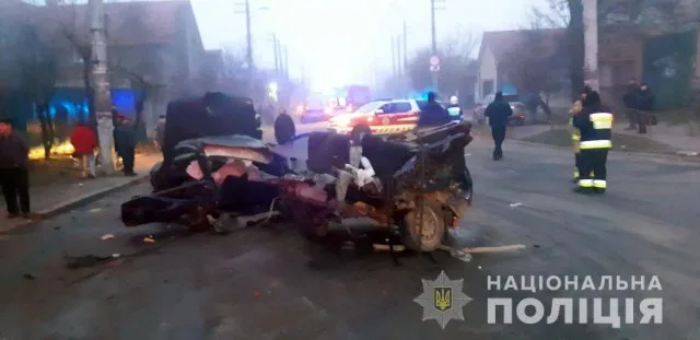 В Херсоне полиция ищет свидетелей смертельного ДТП с участием трех автомобилей