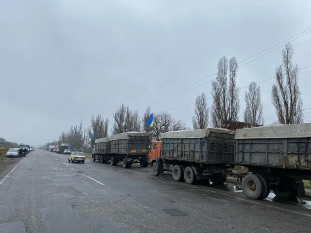 Перекрывать дорогу возле Каховской ГЭС собирались около 200 аграриев, – полиция