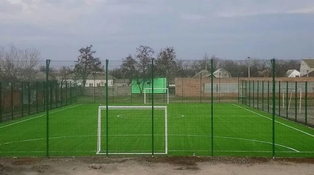 В горсовете предлагают футбольному клубу «Шахтер» расположить в Геническе базу для тренировок