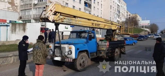 На Херсонщине водитель автовышки насмерть сбил пешехода