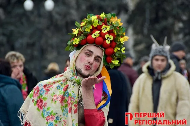 Как в Херсоне в Щедрый вечер «козу водили»