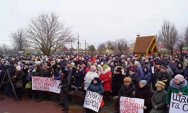  “Стадион так стадион!” Услышал ли руководитель Херсонщины полторы тысячную толпу на Арабатской Стрелке?